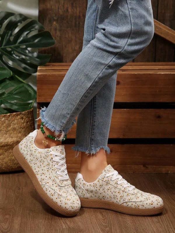LADIES SNEAKERS